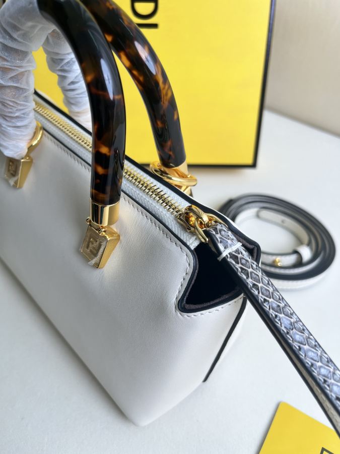 1:1 Replica Fendi bag Premium — AAA Quality Replica — photo 4