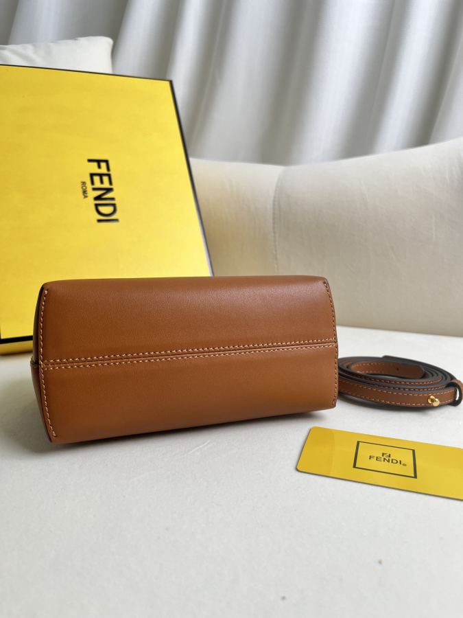1:1 Replica Fendi bag Premium — AAA Quality Replica — photo 4