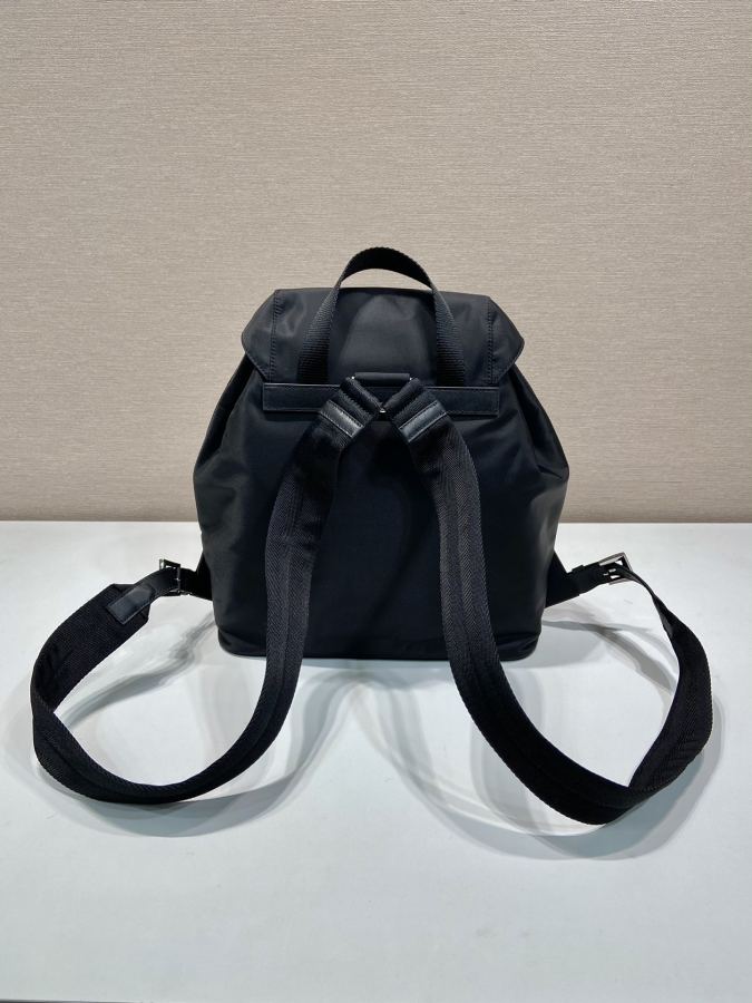 1:1 Replica PRADA bag Middle-hand backpack 1 BZ832 New — AAA Quality Replica — photo 4