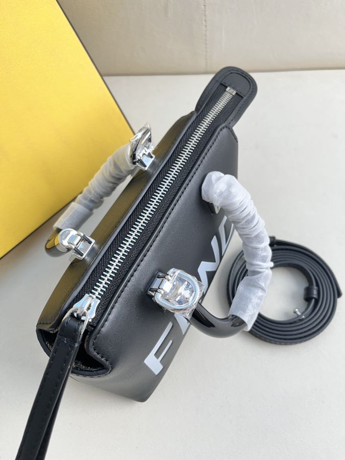 1:1 Replica Fendi bag Premium — AAA Quality Replica — photo 3