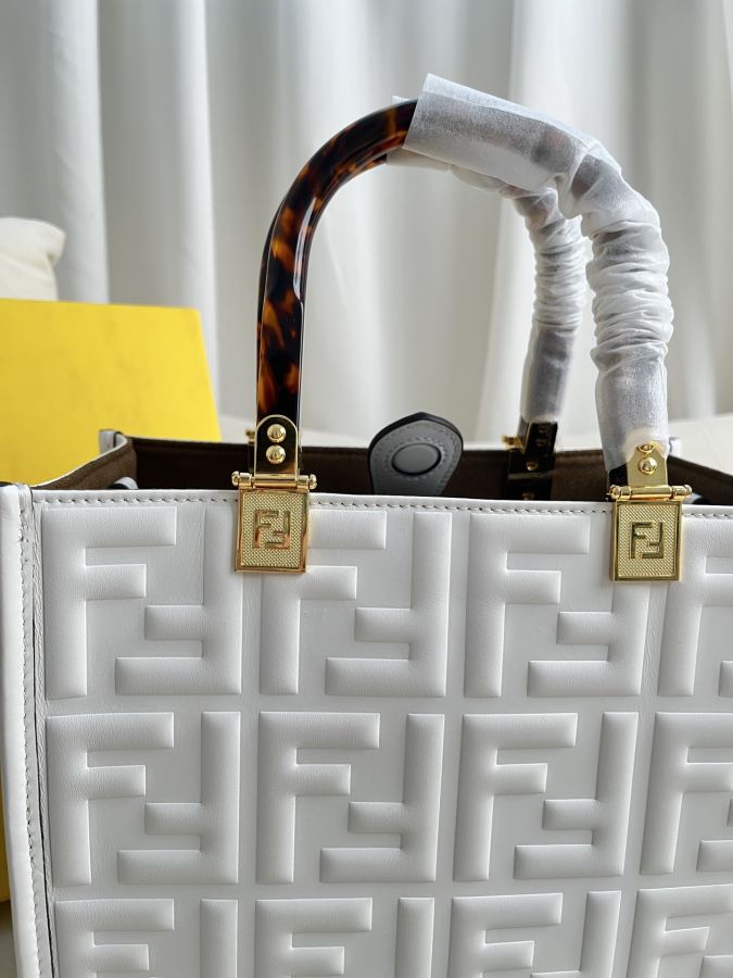 1:1 Replica Fendi bag Premium — Premium Replica — photo 5