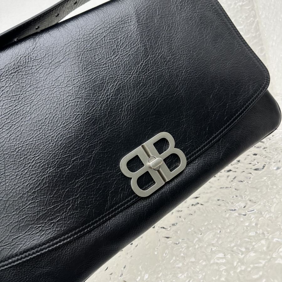 1:1 Replica Balenciaga bag Black — Premium Replica — photo 5