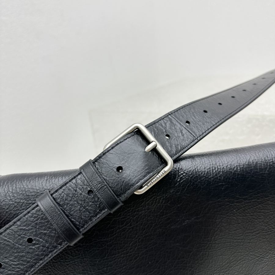 1:1 Replica Balenciaga bag Black — Premium Replica — photo 9
