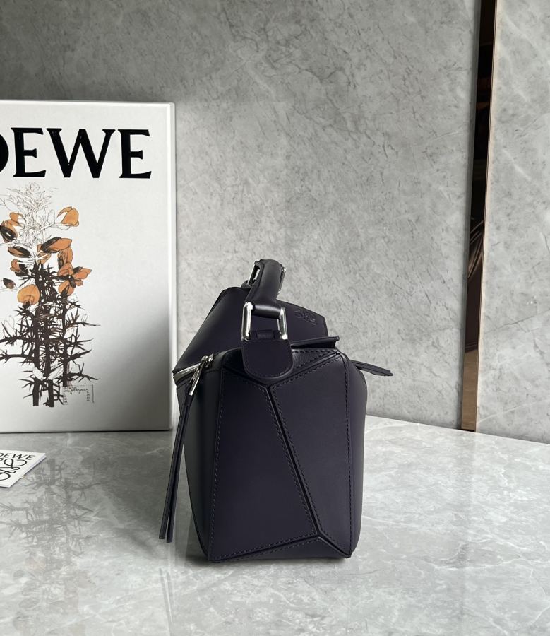1:1 Replica LOEWE bag LOEWE puzzle — Premium Replica — photo 6