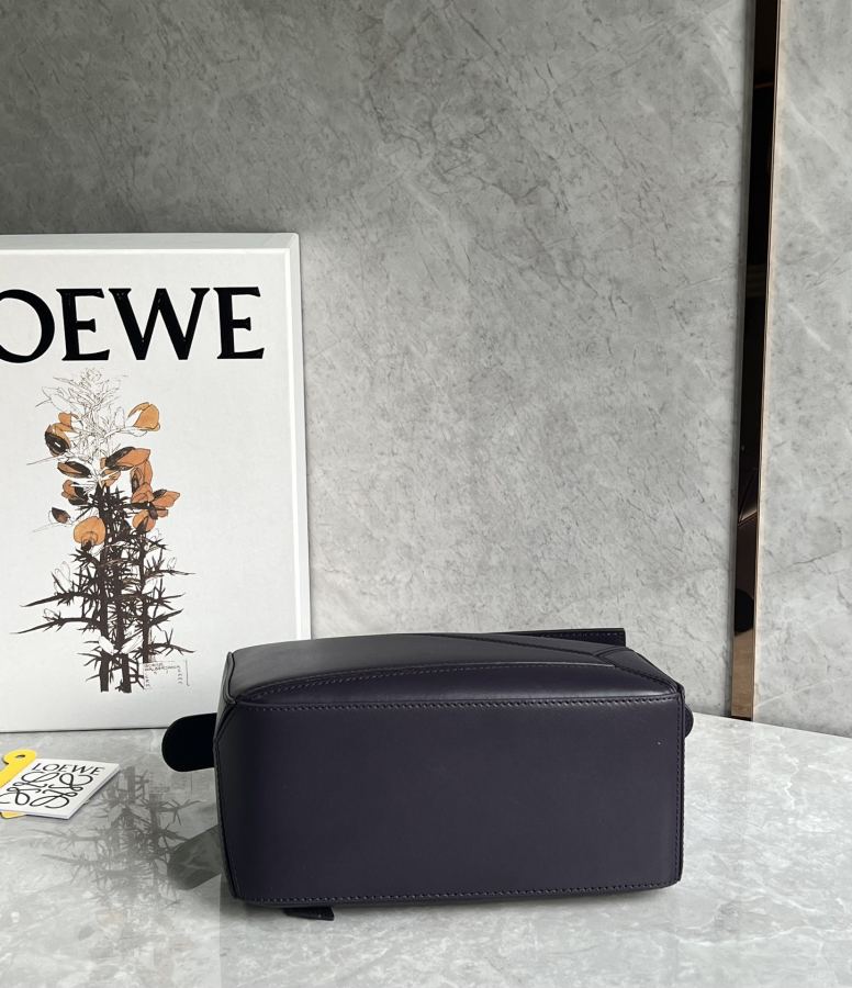 1:1 Replica LOEWE bag LOEWE puzzle — Premium Replica — photo 5