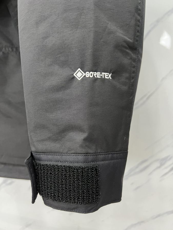 1:1 Replica The North Face Down Jackets 𝗧𝗵𝗲 𝗡𝗼𝗿𝘁𝗵 𝗙𝗮𝗰𝗲｜ 1990 Mountain — 1:1 Replica — photo 3