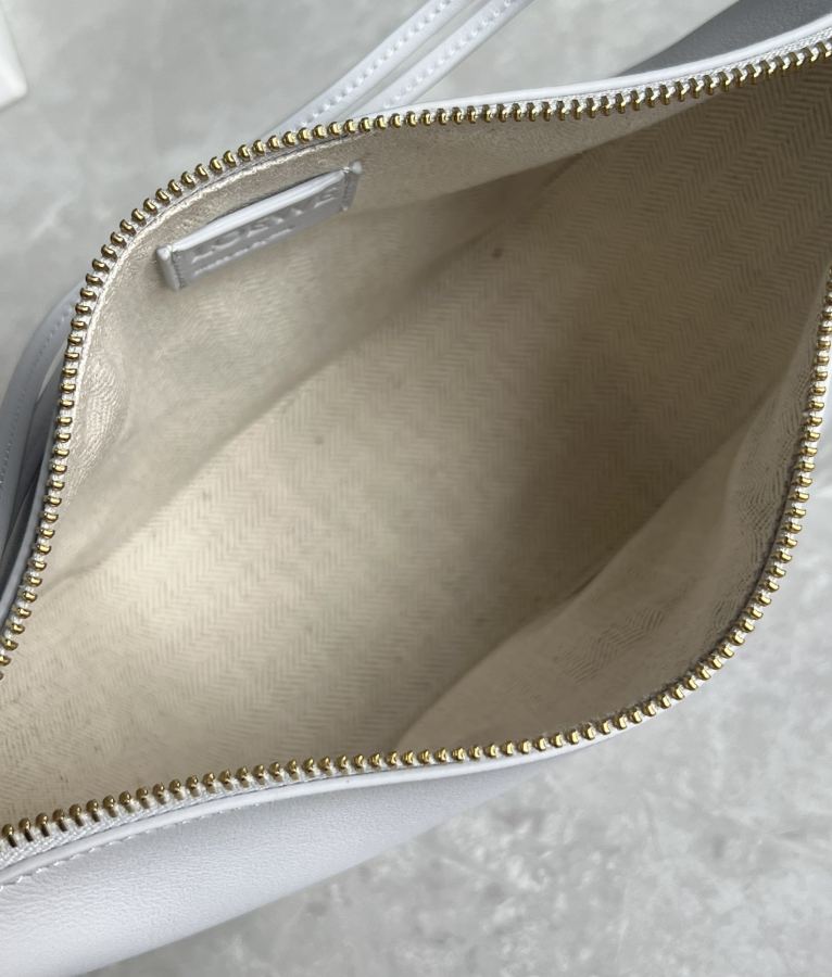 1:1 Replica LOEWE bag ꫛꫀꪝ — AAA Quality Replica — photo 5