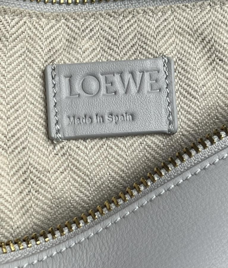1:1 Replica LOEWE bag ꫛꫀꪝ — AAA Quality Replica — photo 7