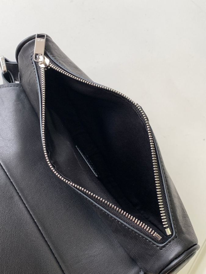 1:1 Replica messenger bag ( ( Saddle Bag — Premium Replica — photo 8