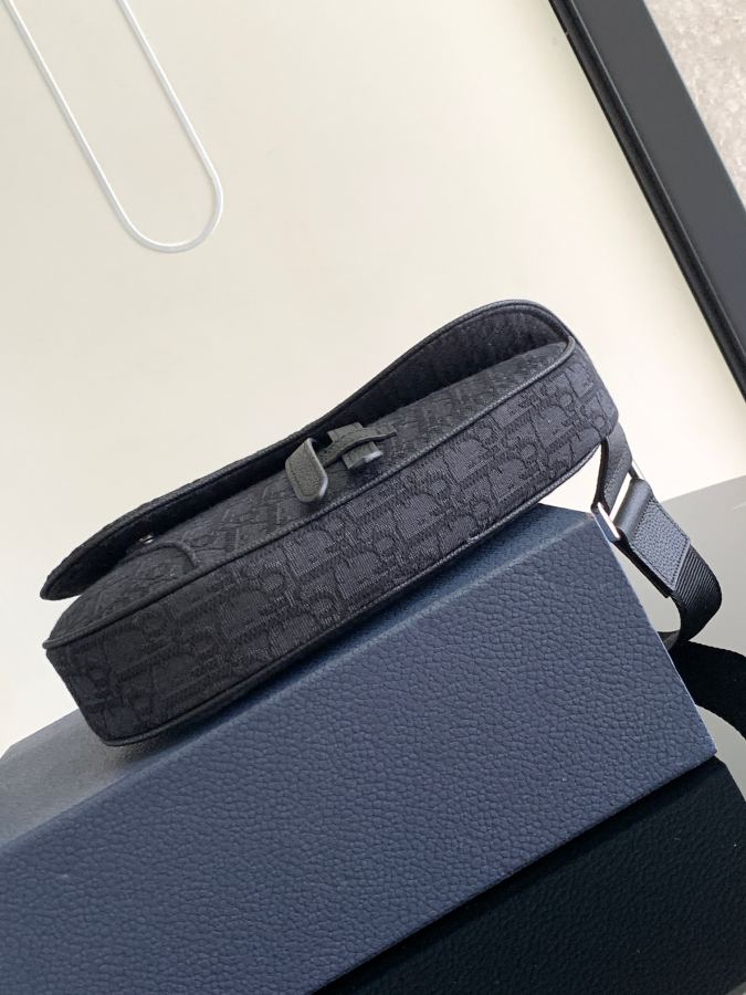 1:1 Replica messenger bag ( ( Saddle Bag — 1:1 Replica — photo 4