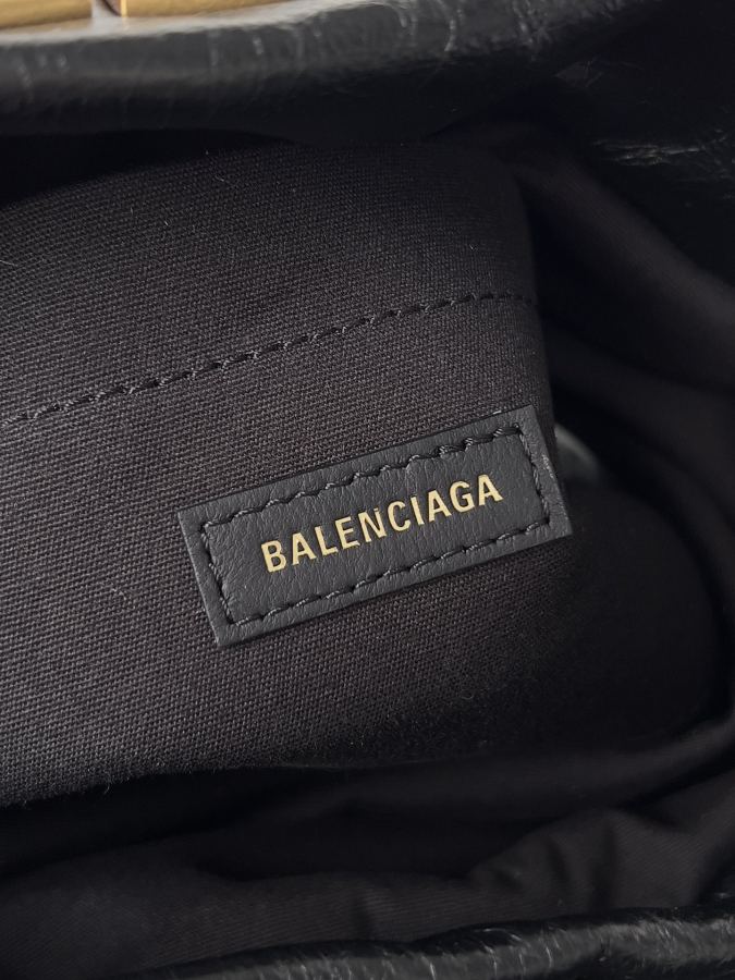 1:1 Replica Balenciaga bag 𝑩𝑨𝑳𝑬𝑵𝑪𝑰𝑨𝑮𝑨* 𝐌𝐨𝐧𝐚𝐜𝐨 Series — 1:1 Replica — photo 5