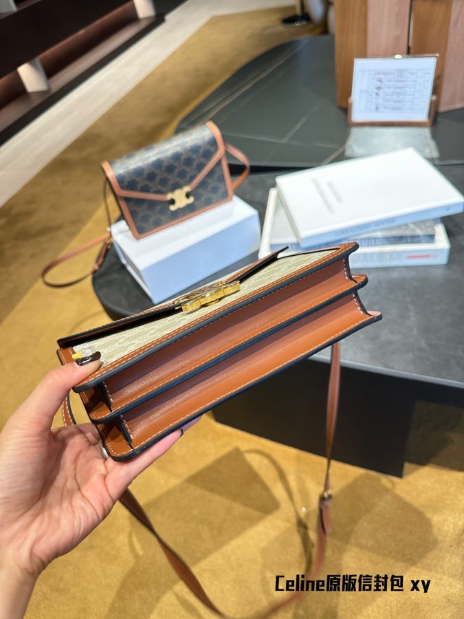 1:1 Replica Celine bag New | + CELIN E ENVELOPPE TRIOMPHE — Premium Replica — photo 5