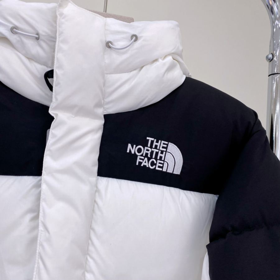 1:1 Replica The North Face Down Jackets White — AAA Quality Replica — photo 3
