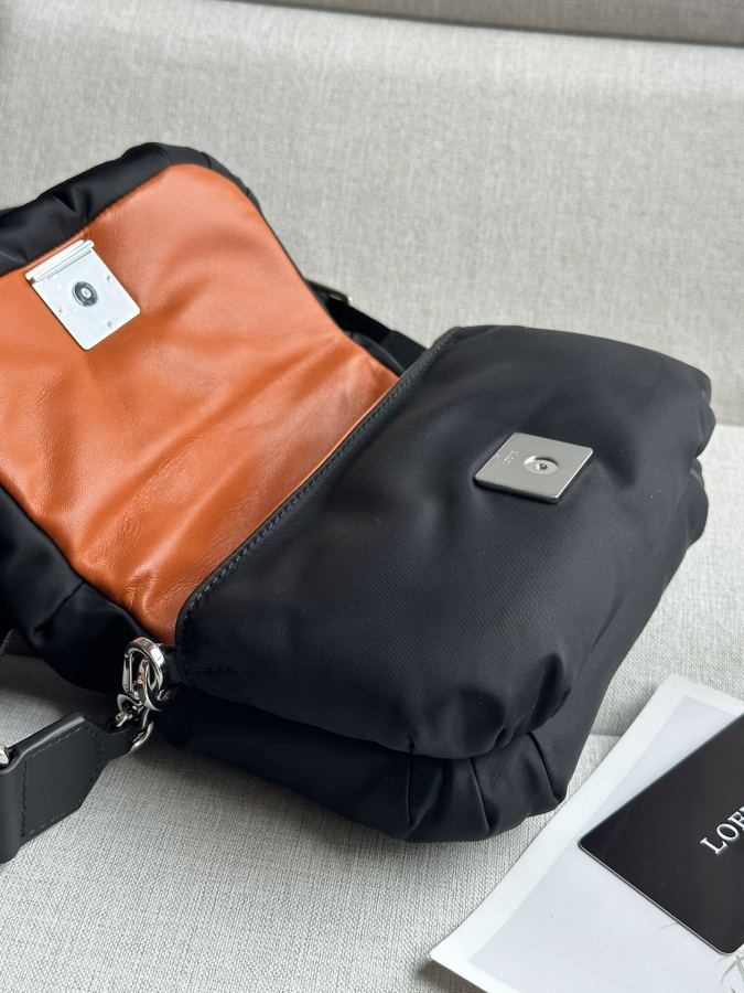 1:1 Replica LOEWE bag Premium — 1:1 Replica — photo 7
