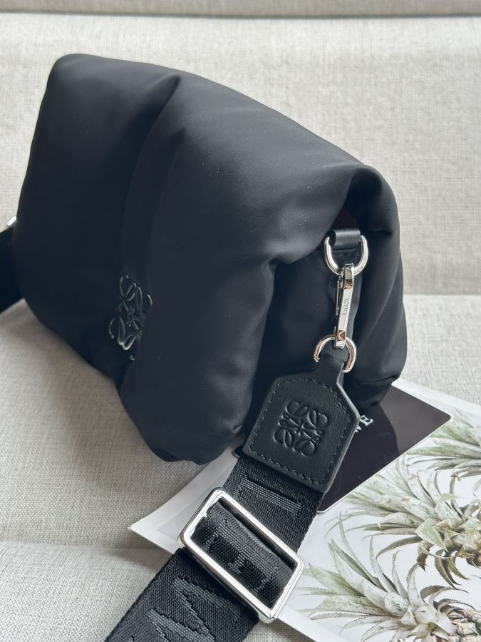 1:1 Replica LOEWE bag Premium — 1:1 Replica — photo 4
