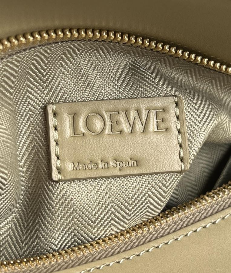 1:1 Replica LOEWE bag LOEWE puzzle — AAA Quality Replica — photo 8