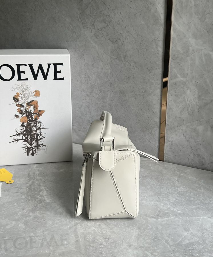 1:1 Replica LOEWE bag ꫛꫀꪝ — Premium Replica — photo 8