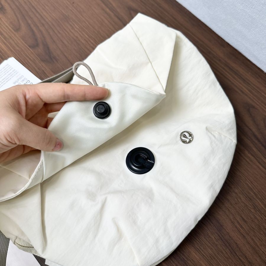 1:1 Replica Lulu accessories 𝐋𝐮𝐥𝐮𝐥𝐞𝐦𝐨𝐧 ｜Lululemon 𝐂𝐮𝐫𝐯𝐞𝐝 𝐂𝐫 — 1:1 Replica — photo 6