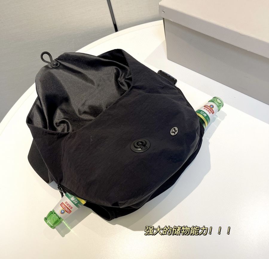 1:1 Replica Lulu accessories 𝐋𝐮𝐥𝐮𝐥𝐞𝐦𝐨𝐧 ｜Lululemon 𝐂𝐮𝐫𝐯𝐞𝐝 𝐂𝐫 — AAA Quality Replica — photo 9