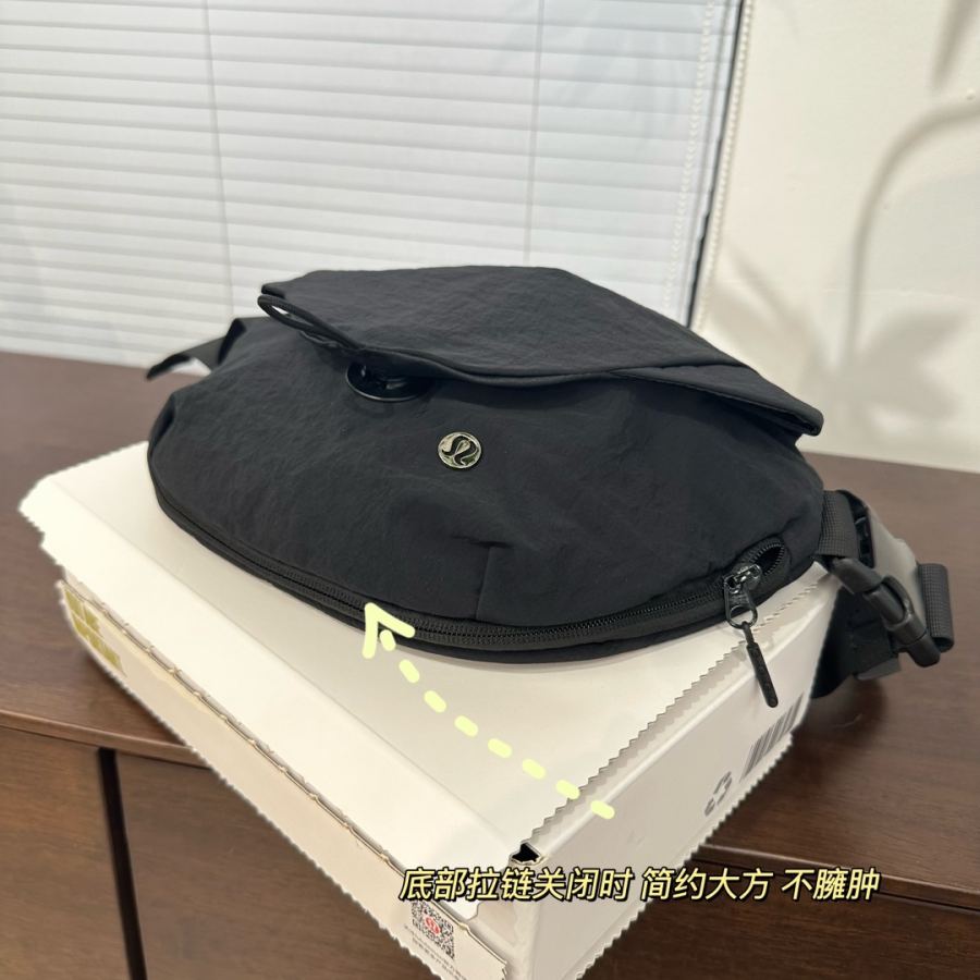 1:1 Replica Lulu accessories 𝐋𝐮𝐥𝐮𝐥𝐞𝐦𝐨𝐧 ｜Lululemon 𝐂𝐮𝐫𝐯𝐞𝐝 𝐂𝐫 — AAA Quality Replica — photo 6