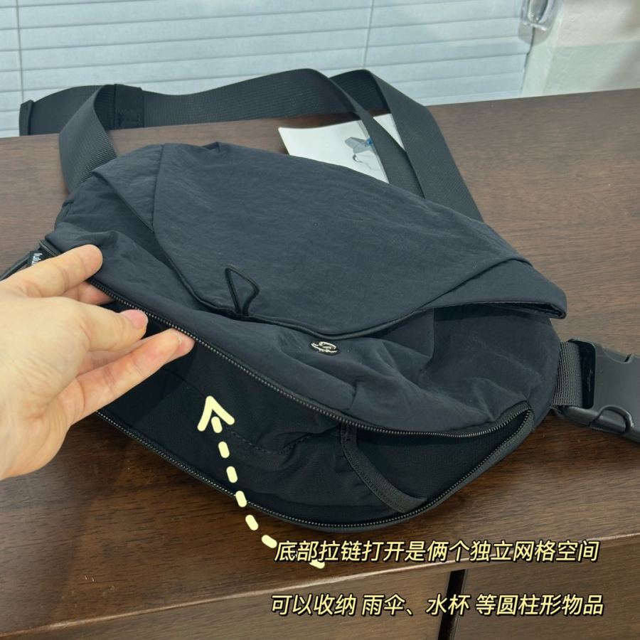 1:1 Replica Lulu accessories 𝐋𝐮𝐥𝐮𝐥𝐞𝐦𝐨𝐧 ｜Lululemon 𝐂𝐮𝐫𝐯𝐞𝐝 𝐂𝐫 — AAA Quality Replica — photo 4