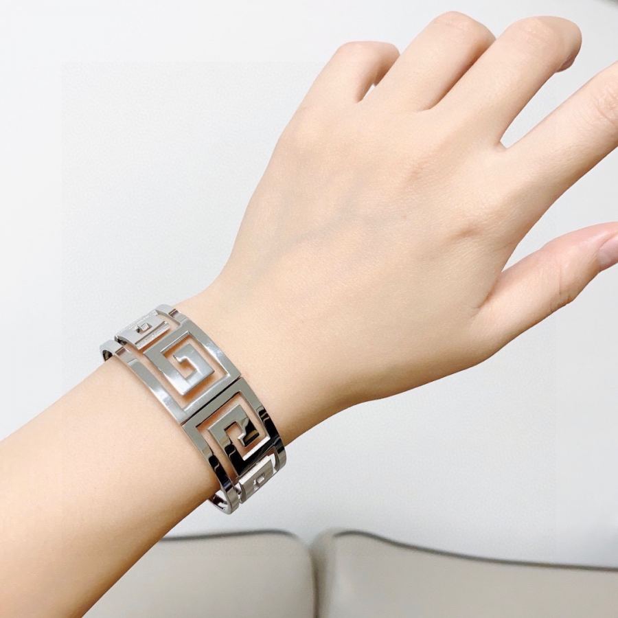 1:1 Replica Givenchy Jewelry New Givenchy LG — Premium Replica — photo 2