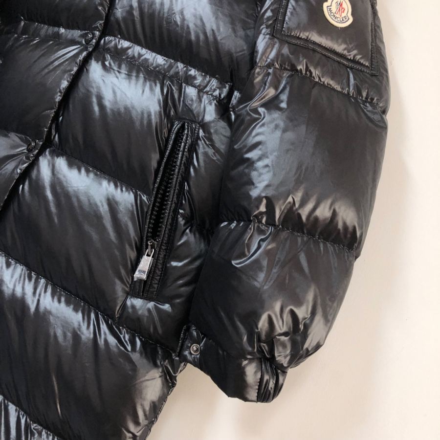 1:1 Replica Moncler down jacket, Women’s model — Premium Replica — photo 4