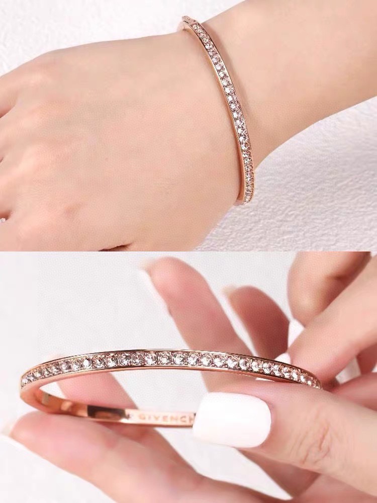 1:1 Replica Givenchy Jewelry Givenchy infinity — 1:1 Replica — photo 2