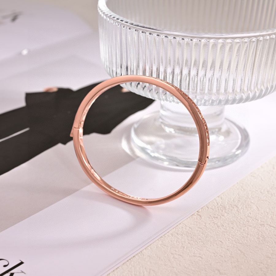 1:1 Replica Givenchy Jewelry Givenchy infinity — 1:1 Replica — photo 5