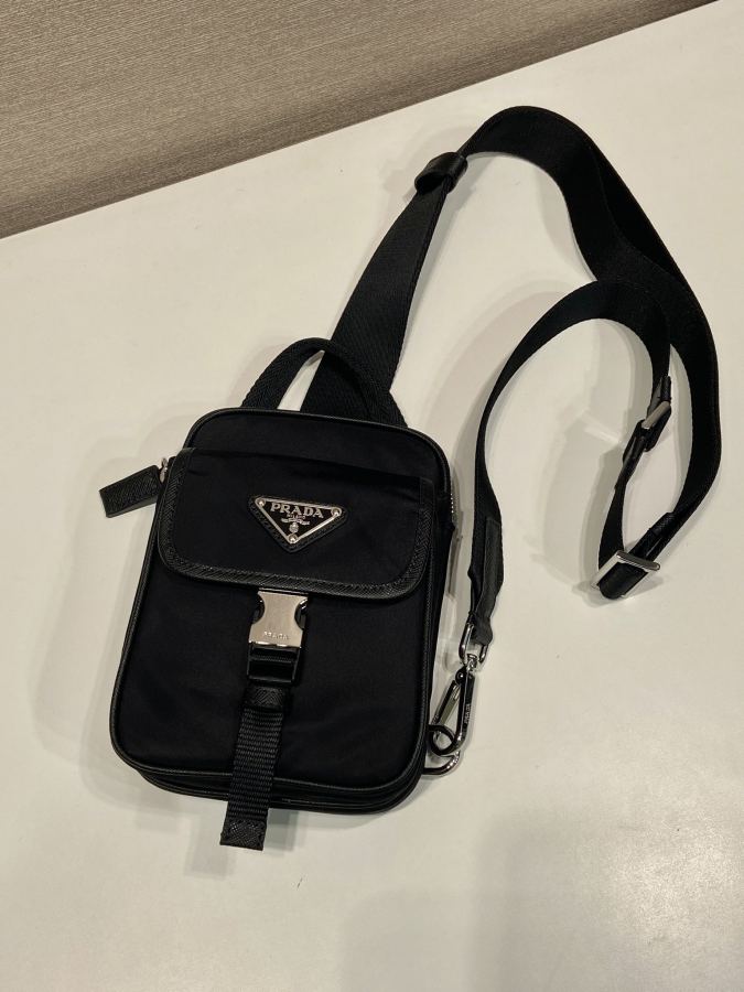 1:1 Replica PRADA bag New Arrival 2 ZH194 — 1:1 Replica — photo 4