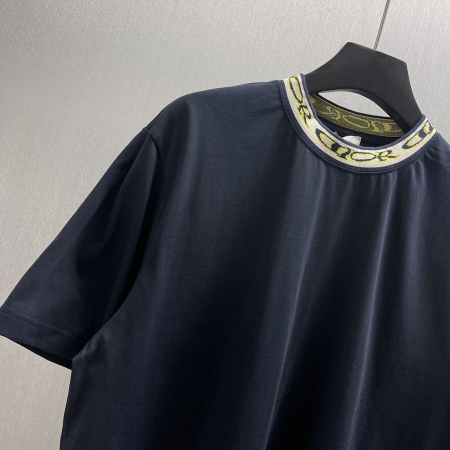 1:1 Replica Dior men CD short sleeves with threaded neckline — Premium Replica — photo 2