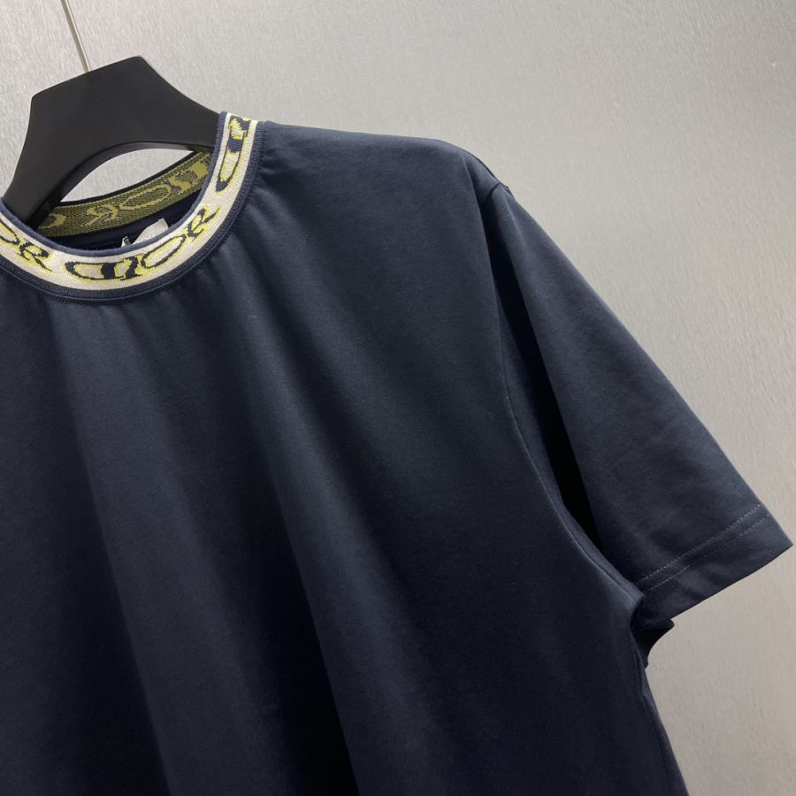 1:1 Replica Dior men CD short sleeves with threaded neckline — Premium Replica — photo 3