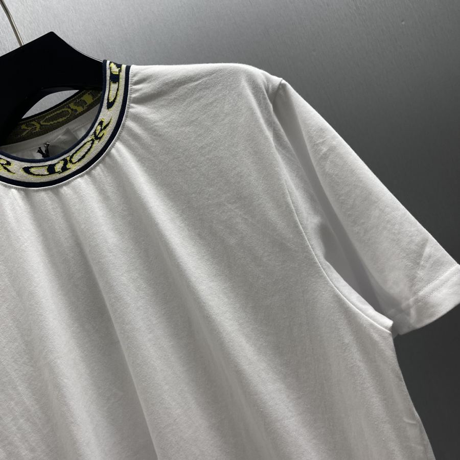 1:1 Replica Dior men CD short sleeves with threaded neckline — AAA Quality Replica — photo 3