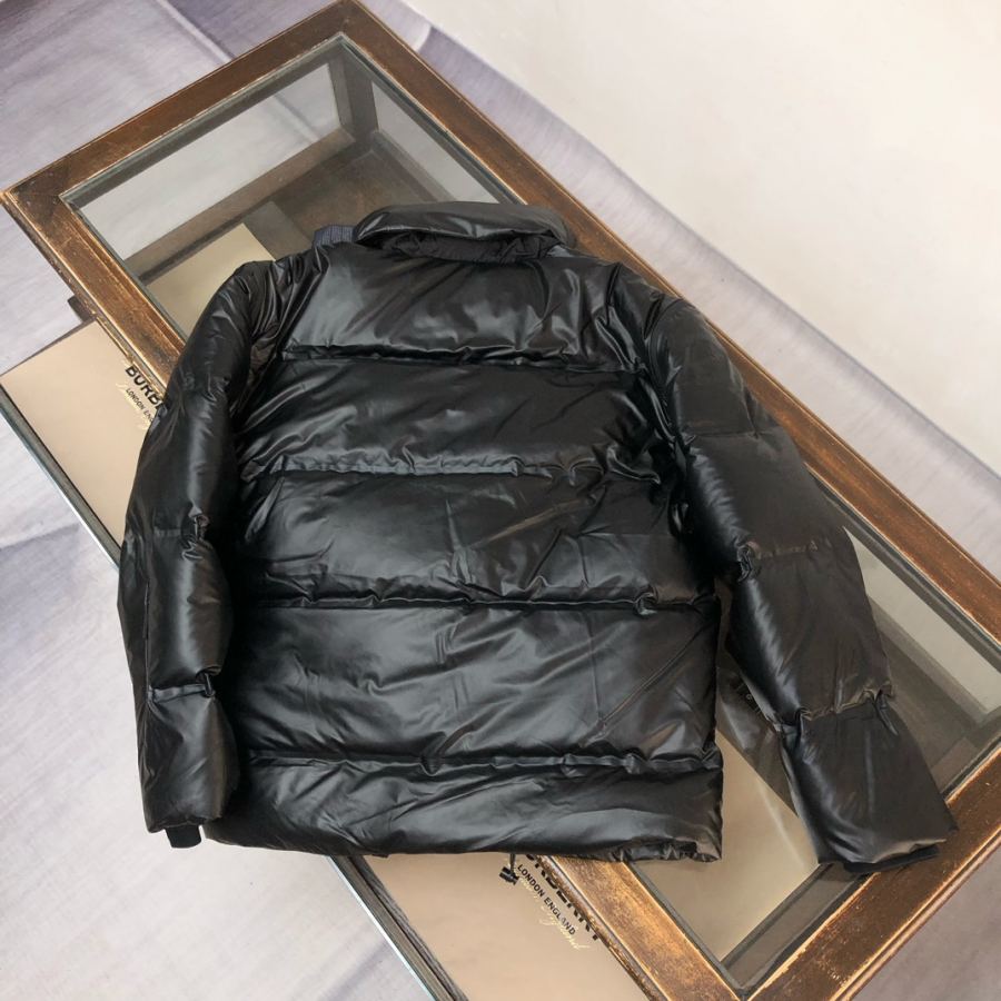 1:1 Replica Prada down jacket black technology laminated two-in-one down jacket, sleeves removable, 90 white — 1:1 Replica — photo 9