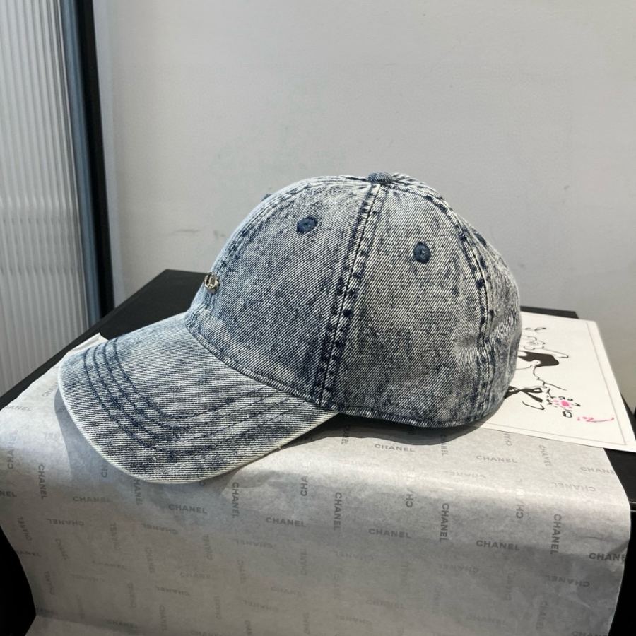 1:1 Replica Valentino hat ¥ — 1:1 Replica — photo 8