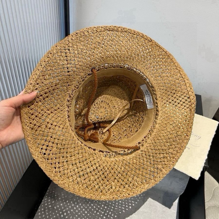 1:1 Replica Valentino hat ¥ — AAA Quality Replica — photo 4