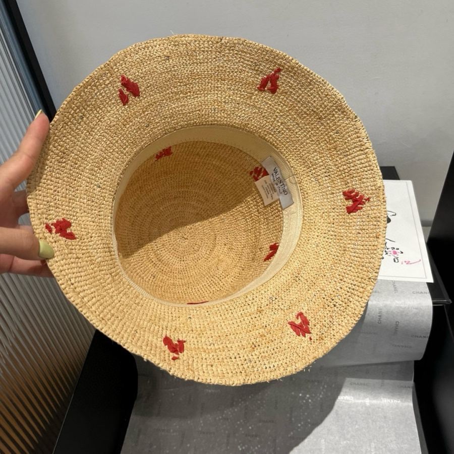 1:1 Replica Valentino hat ¥ — AAA Quality Replica — photo 6
