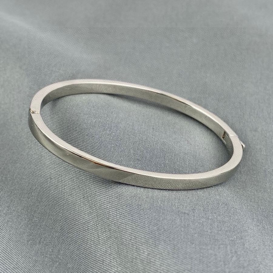 1:1 Replica Givenchy Jewelry Givenchy 75 — Premium Replica — photo 3