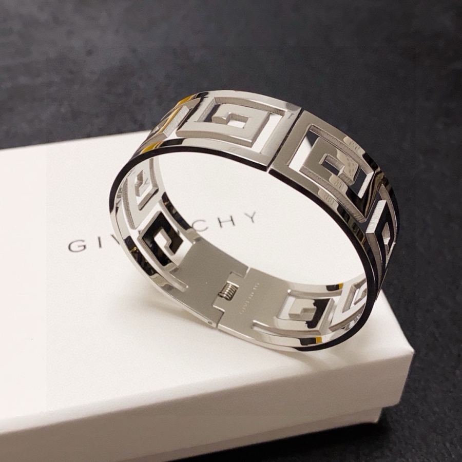 1:1 Replica Givenchy Jewelry Givenchy Skeleton LG — AAA Quality Replica — photo 5
