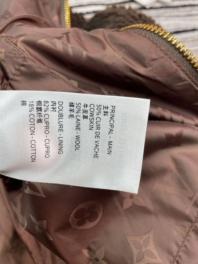 1:1 Replica LV Women LV Monogram oversized — Premium Replica — photo 7