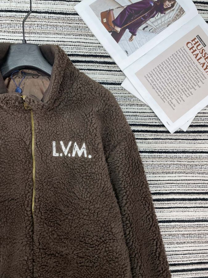 1:1 Replica LV Women LV Monogram oversized — Premium Replica — photo 5