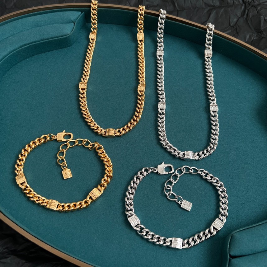 1:1 Replica Givenchy Jewelry (G) — Premium Replica — photo 3