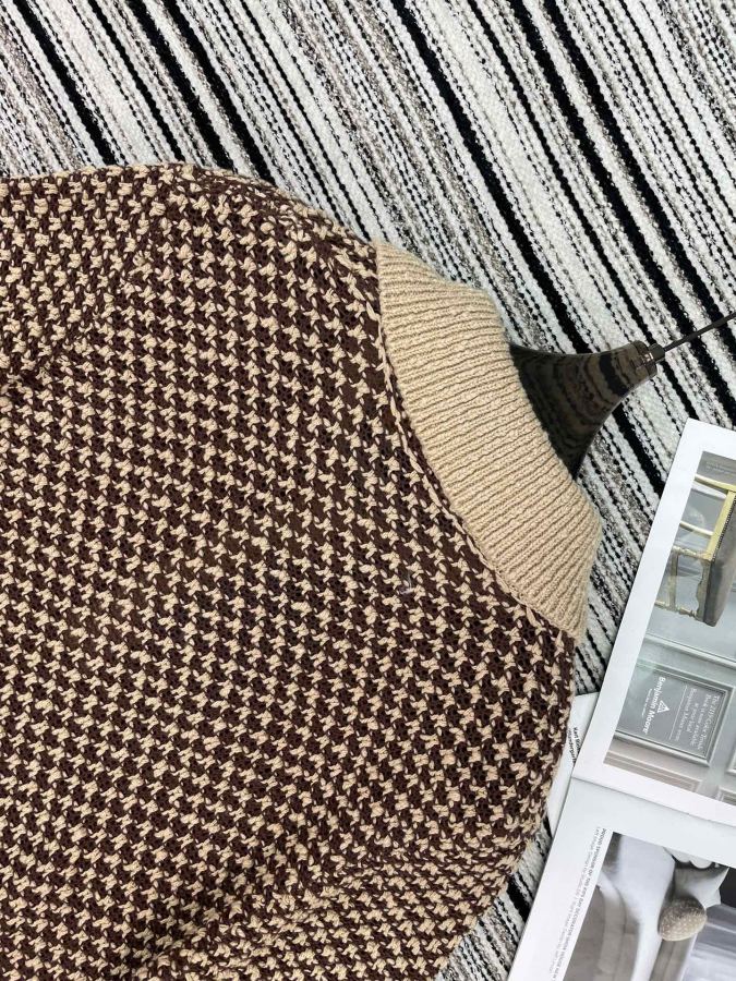 1:1 Replica LV Women LV C — Premium Replica — photo 8