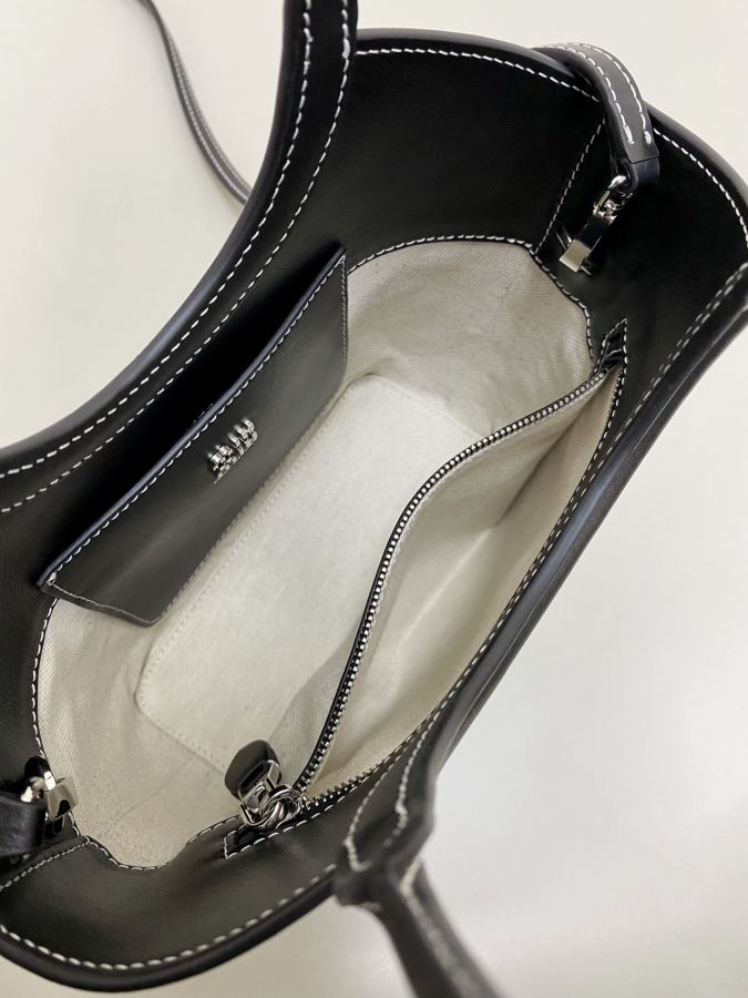 1:1 Replica Miu bag Black — AAA Quality Replica — photo 7