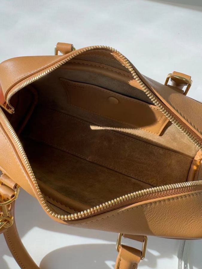 1:1 Replica LOEWE bag LOEWE㊙ loewe — Premium Replica — photo 4