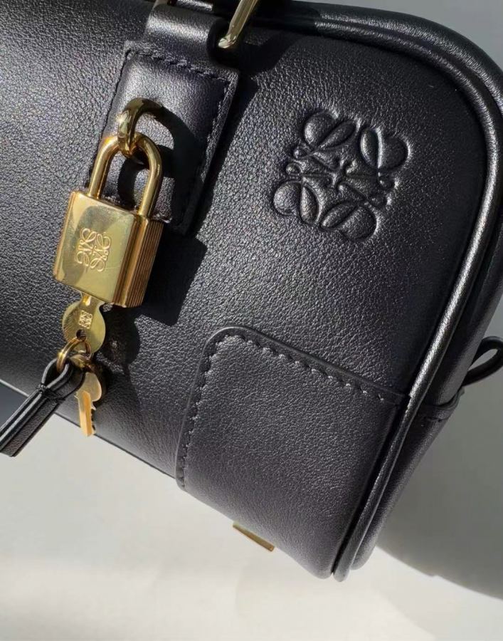 1:1 Replica LOEWE bag LOEWE㊙ loewe — AAA Quality Replica — photo 4