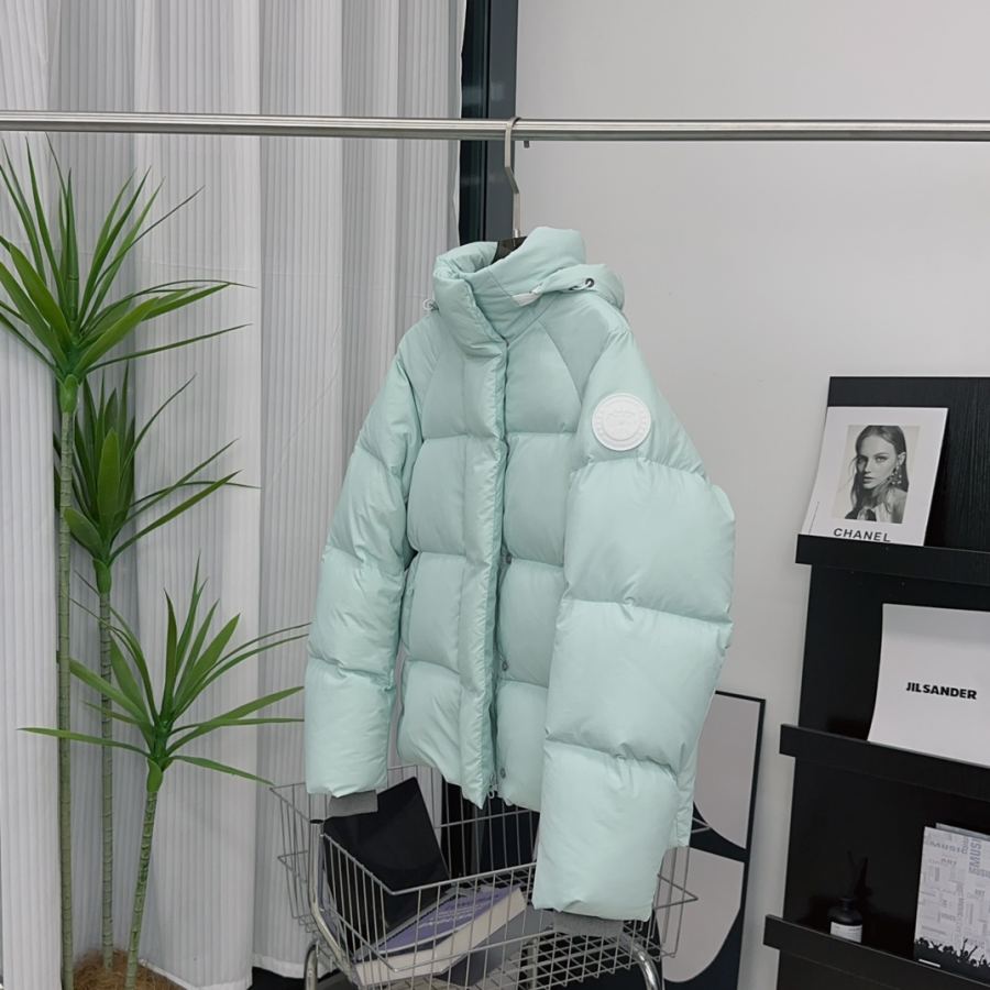 1:1 Replica GOOSE down jacket, 𝘾𝘼𝙉𝘼𝘿𝘼 𝙂𝙊𝙊𝙎𝙀/Canada Goose capsule series down — Premium Replica — photo 3