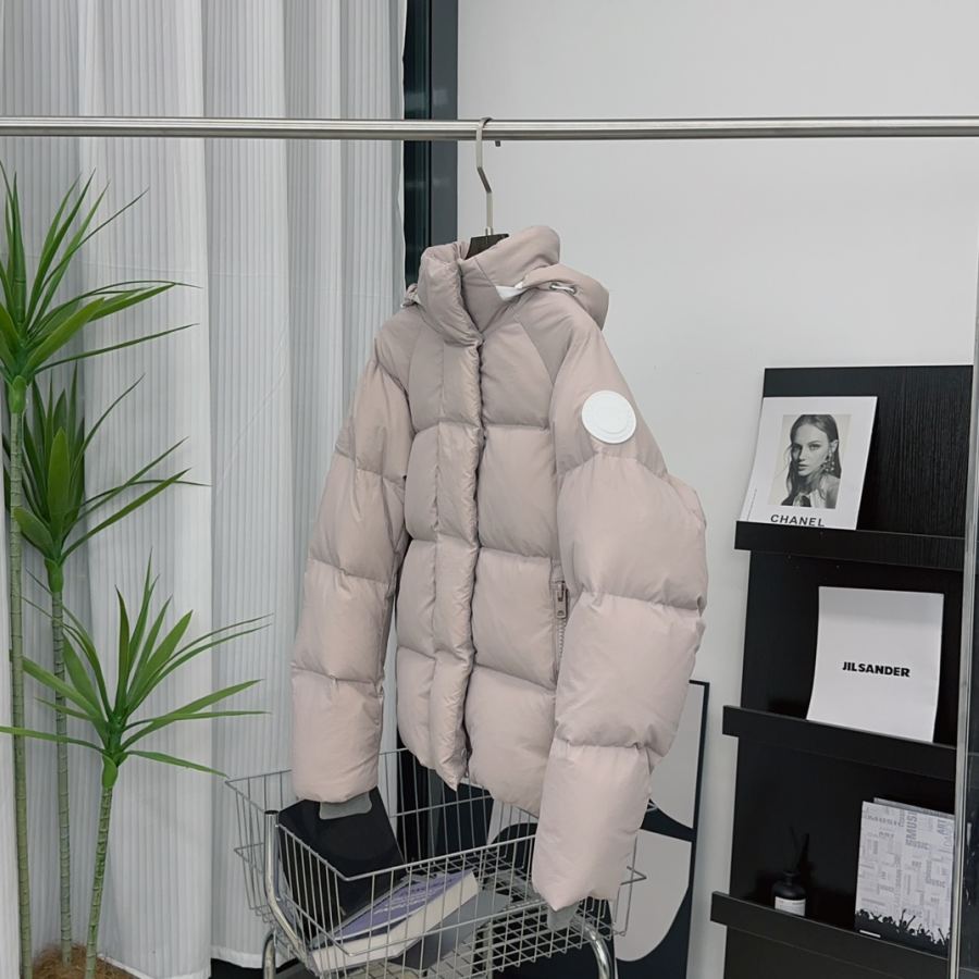 1:1 Replica GOOSE down jacket, 𝘾𝘼𝙉𝘼𝘿𝘼 𝙂𝙊𝙊𝙎𝙀/Canada Goose capsule series down — 1:1 Replica — photo 3