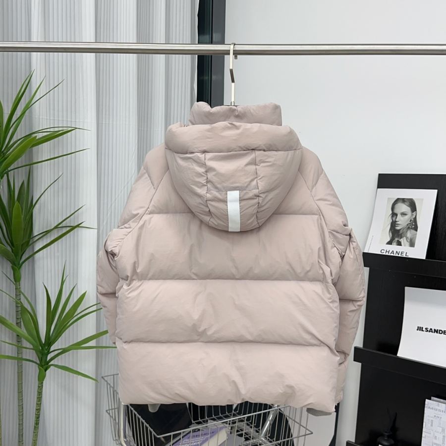 1:1 Replica GOOSE down jacket, 𝘾𝘼𝙉𝘼𝘿𝘼 𝙂𝙊𝙊𝙎𝙀/Canada Goose capsule series down — 1:1 Replica — photo 4