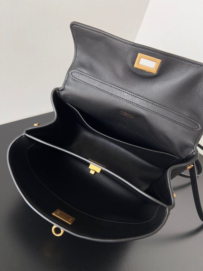 1:1 Replica Balenciaga bag 𝐁𝐚𝐥𝐞𝐧𝐜𝐢𝐚𝐠𝐚 𝐑𝐨𝐝𝐞𝐨 — AAA Quality Replica — photo 9